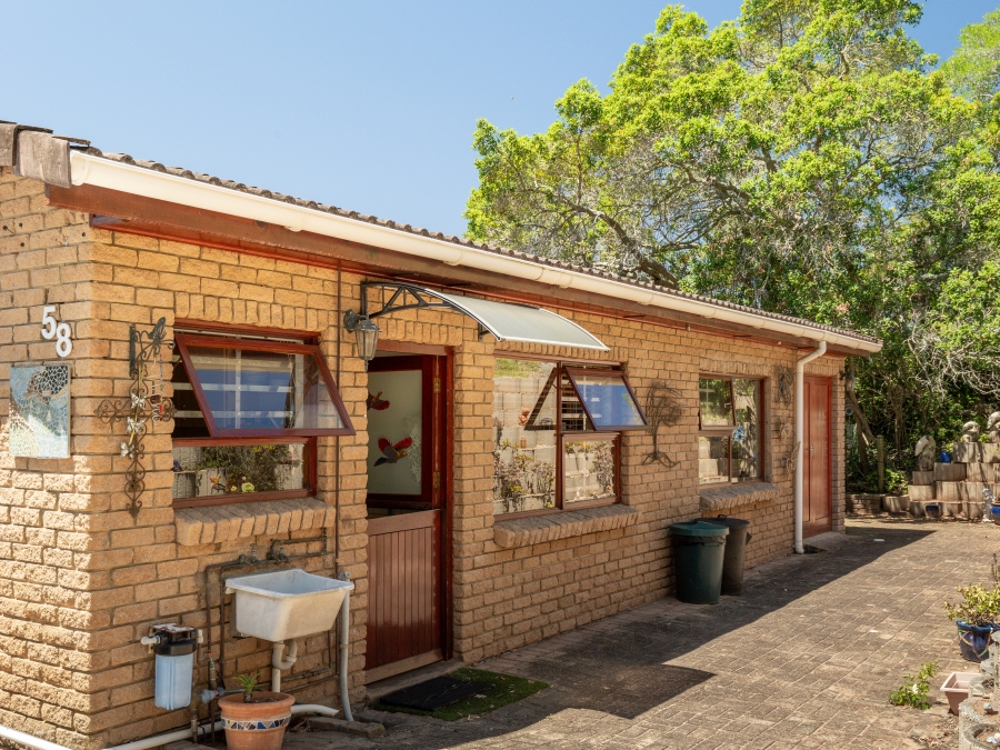 3 Bedroom Property for Sale in Brenton On Lake Western Cape